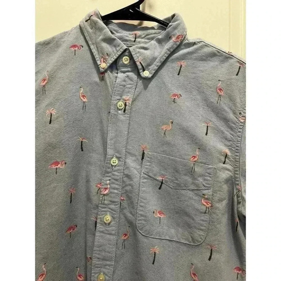 American Eagle Short Sleeve ButtonUp Flamingo Shirt Sz S Blue Pink Cotton (0189) - Picture 3 of 8